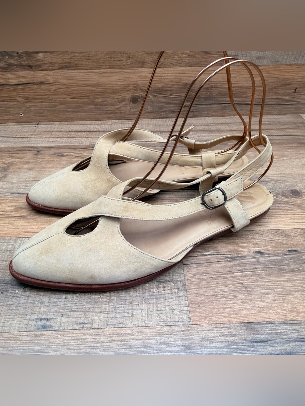 Nike Tensile Air Vintage 90's size 10 Suede Women's Beige Suede Slingback Flats - Picture 2 of 7